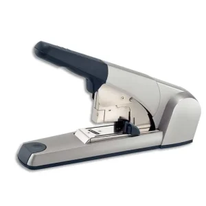 LEITZ Agrafeuse spécifique capacité 2 à 120 feuilles technologie Flatclinch. Coloris Gris métal